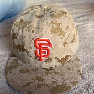 SF Giants Camo Baseball Cap with Orange Logo